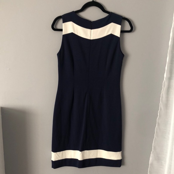 ⭕️ PRICE FIRM Lilly Pulitzer Navy and White Allaire Sheath Dress Size Small - Picture 6 of 6